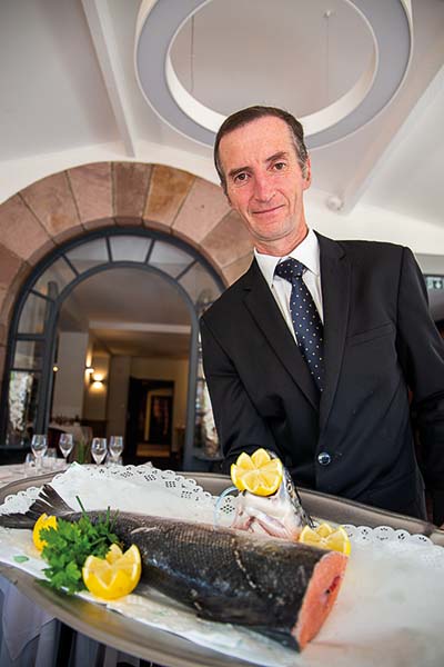 HOTEL DES PYRENEES Somelier 7187 wOJ166