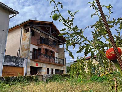 LA CASA DE EPI 2536 w205