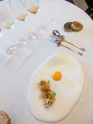 AMBIVIUM Y PAGO DE CARRAOVEJAS: EL ENOTURISMO DE LOS 6 SENTI ... Imagen 1