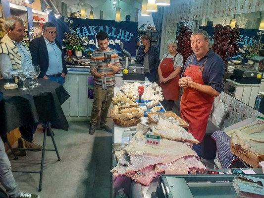 EXCELENCIAS DEL BACALAO PORTUGUÉS EN MAKALLAU SALTSAN (DURAN ... Imagen 1