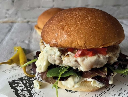 HAMBURGUESA DE BONITO Imagen 1