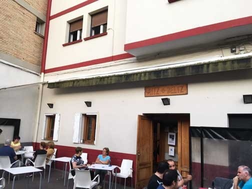 ¿SE PUEDE COMER BIEN CERCA DE UN HOSPITAL? Imagen 1