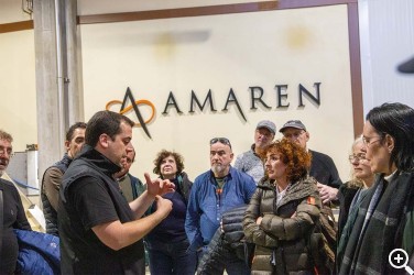 BODEGAS LUIS CAÑAS Y AMAREN: JAKITEA VISITÓ LAS BODEGAS LUIS ... Imagen 1