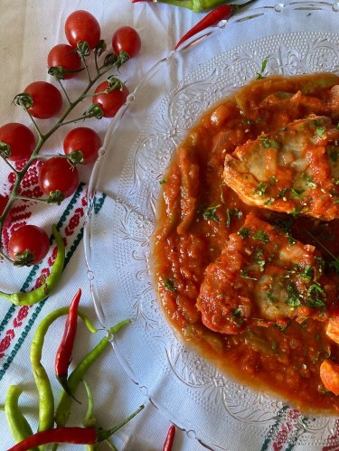 BONITO CON TOMATE Imagen 1