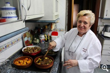ANGELITA ALFARO: SOLERA, SALERO... Y CARIÑO Imagen 1