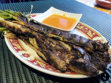 ALL I OLI: Tiempo de calçots en un local auténtico Imagen 1