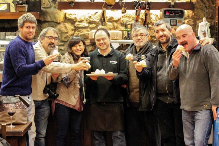 LA SENDA DEL PINTXO, PREMIO “GOURMAND COOKBOOK” Imagen 1
