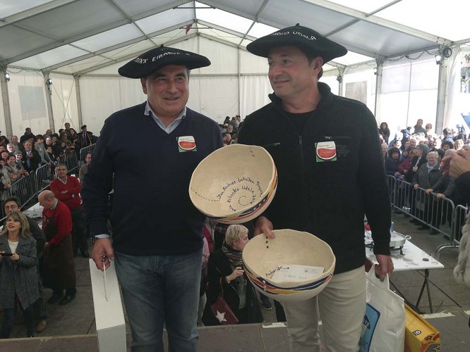 EIBAR CELEBRÓ EL TRADICIONAL CONCURSO DE BACALAO Imagen 1