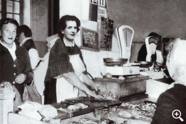 PESCADERÍA ESPE: 75 AÑOS EN LA BRETXA Imagen 1