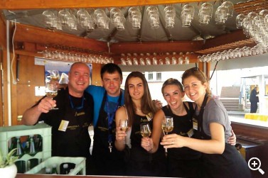 PRESENCIA DE JAKITEA EN LA SEMANA DEL VINO DE RHEINGAU (WIES ... Imagen 1