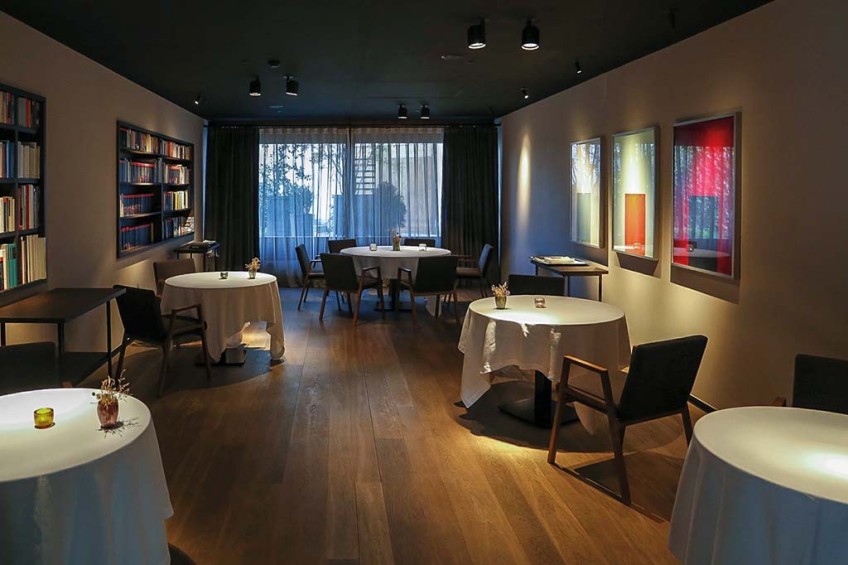 LA BIBLIOTECA-HOTEL MUGA DE BELOSO: APOLOGÍA DE LA (APARENTE ... Imagen 1
