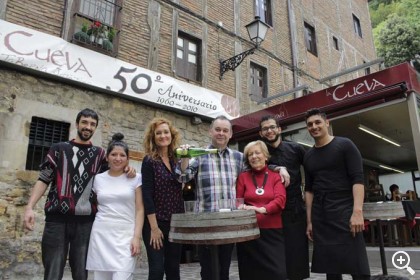 LA CUEVA: DONDE SE COBIJA LA MÁS PURA TRADICIÓN Imagen 1