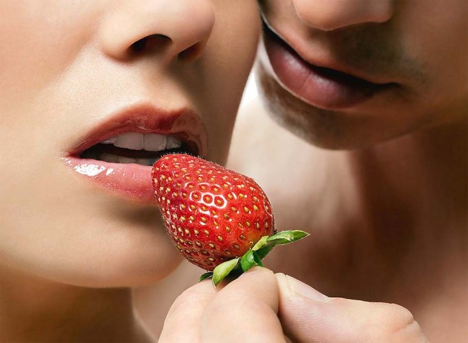 Carlos Lahoz: 09_FRESAS DIVERTIDAS Imagen 1