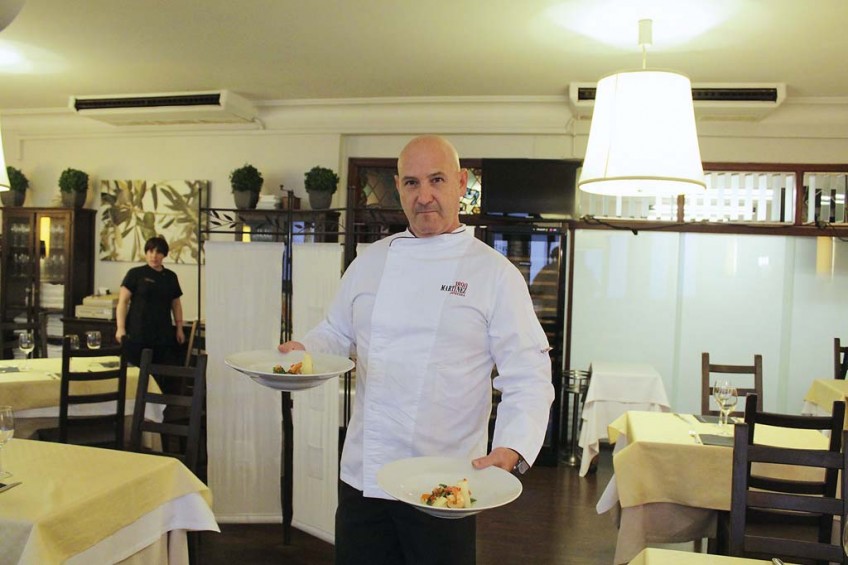 MARTÍNEZ: MÁS DE 100 AÑOS MUY BIEN LLEVADOS Imagen 1