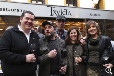 EL ASADOR TXULETA CELEBRÓ SUS 10 AÑOS DE VIDA Imagen 1
