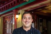 YON PAVÓN (RESPONSABLE DE PATRICIO´S PUB, LASARTE-ORIA)